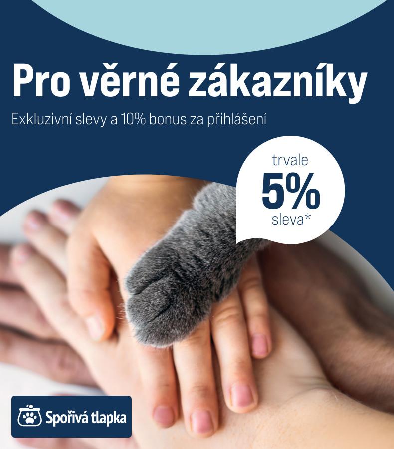 Spořivá tlapka Reklamní banner s textem a několika lidskými rukama, na kterých leží kočičí tlapka.