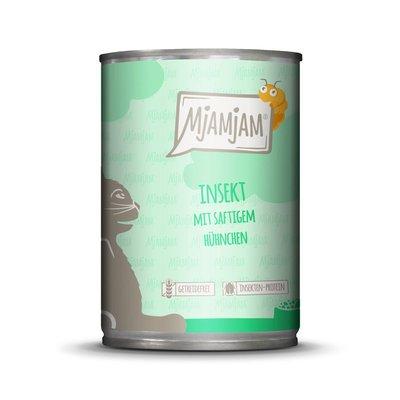 MjAMjAM – hmyz se šťavnatým kuřetem MjAMjAM – hmyz se šťavnatým kuřetem