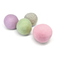 Aumüller přírodní koule z plstěné vlny barevně tříděná