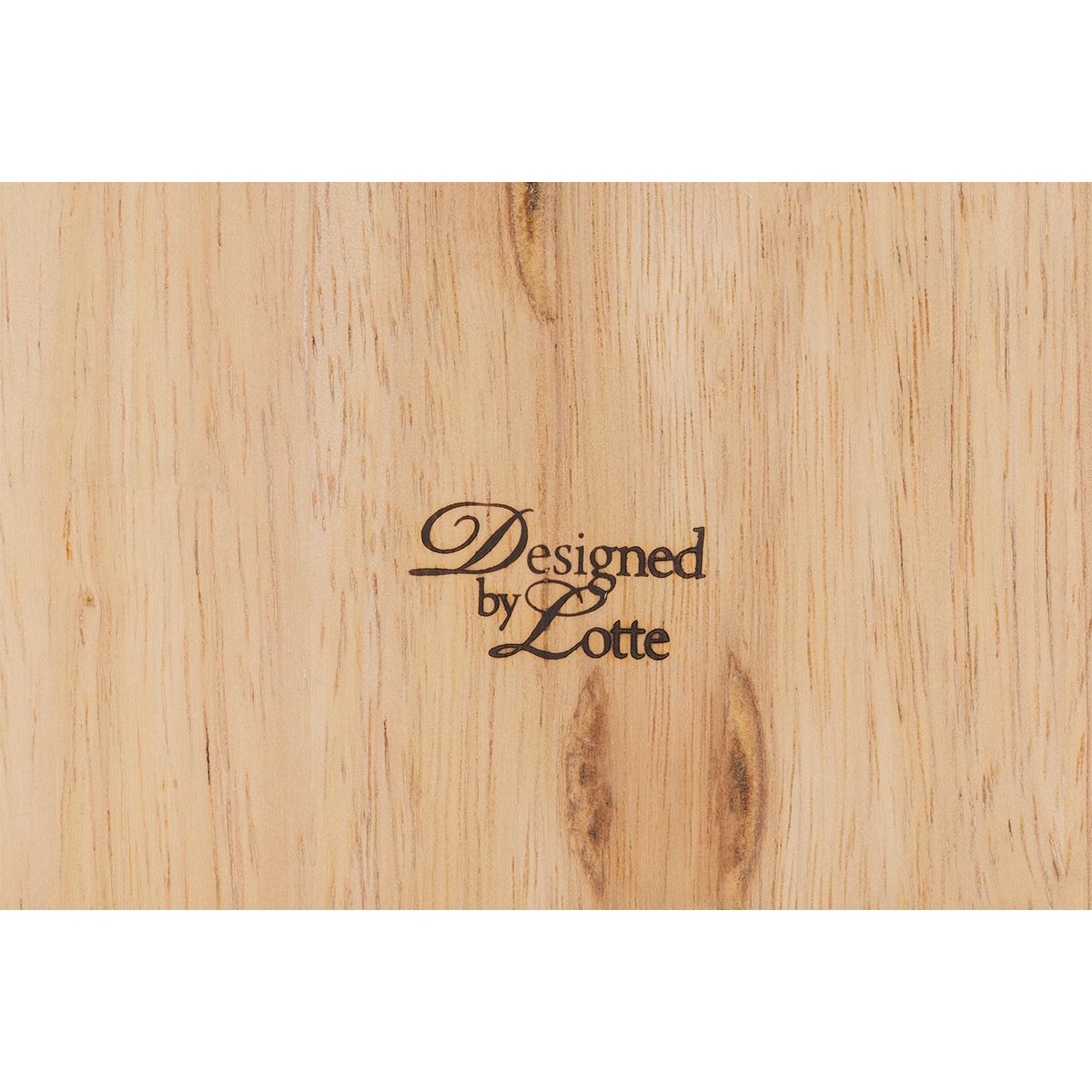 Designed by Lotte dřevěná škrabací deska Vicky 50 × 20 × 3 cm